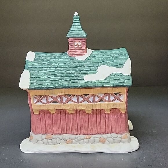St Nicholas Square Covered Bridge Christmas Village House Porcelain - Picture 3 of 8